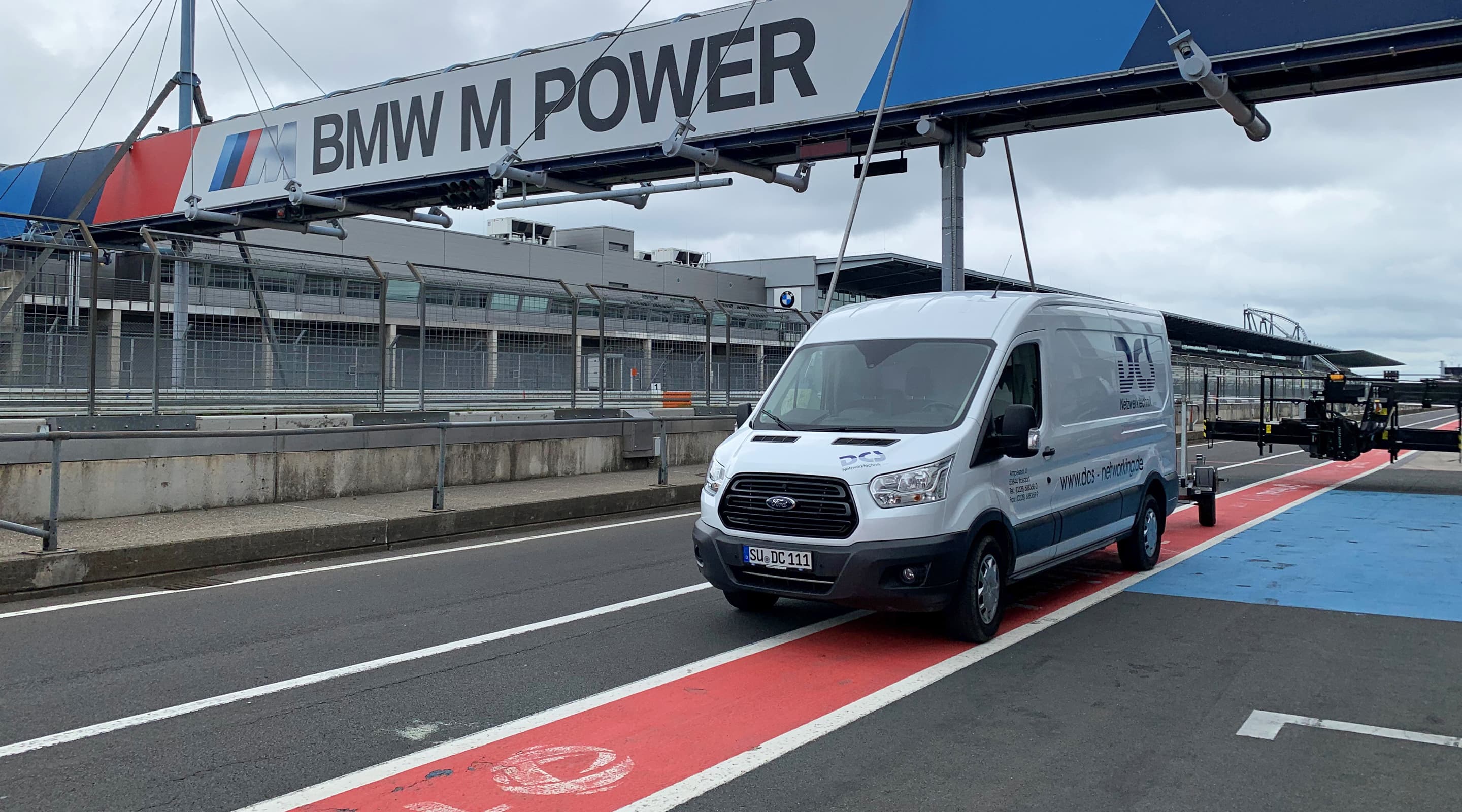 ITInfrastrukturverkabelung und Glasfaserverkabelung für den